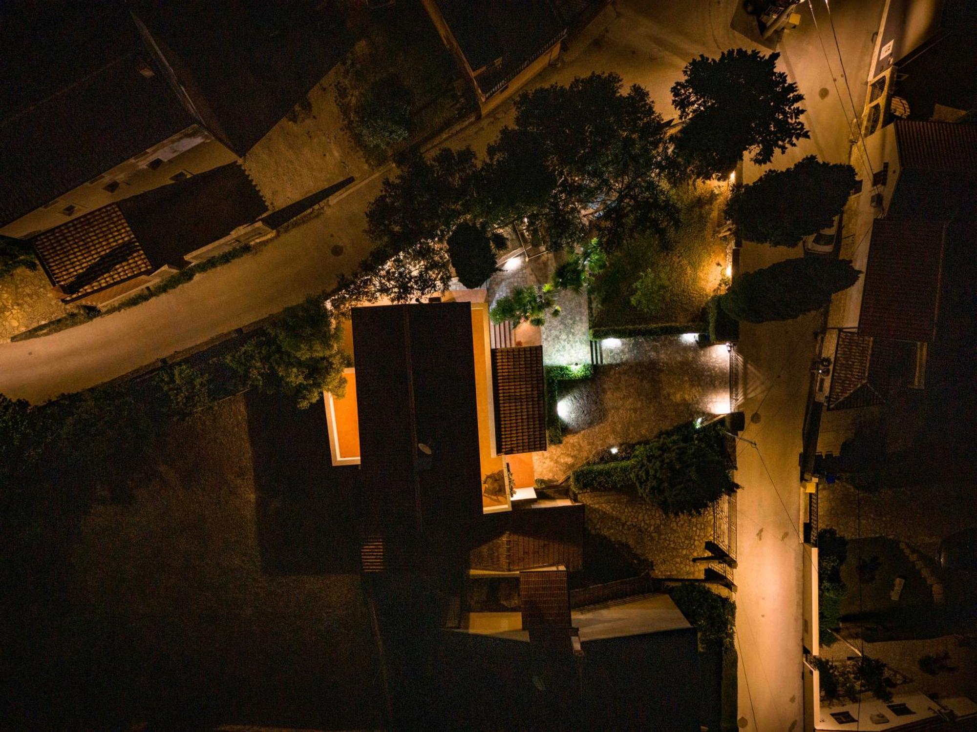 Vila Regi 메덜린 외부 사진